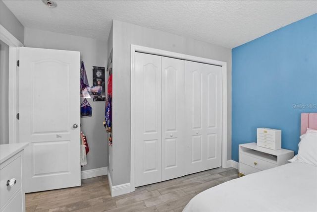 1007 SPLIT SILK STREET, Valrico, FL 33594