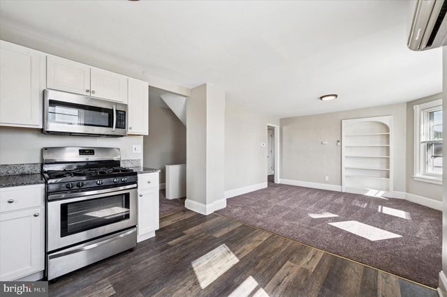 305 PRINTZ AVE #2, Essington, PA 19029