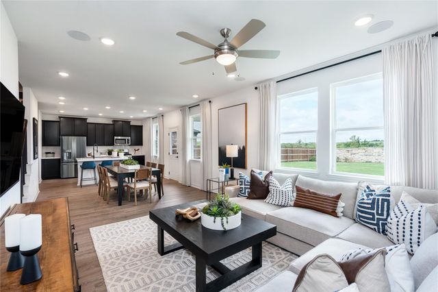 1521 Purple Martin DR, Pflugerville, TX 78660