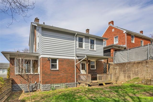 180 Richbarn Rd, Brighton Heights, PA 15212