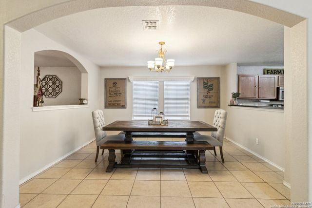 141 GATEWOOD FLS, Cibolo, TX 78108