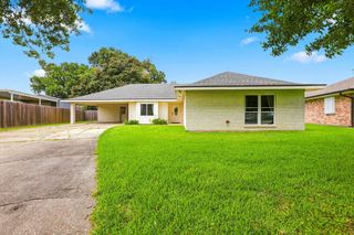 106 Desiles Drive, Houma, LA 70363