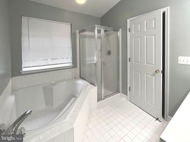 2610 STREAMVIEW DR, Odenton, MD 21113