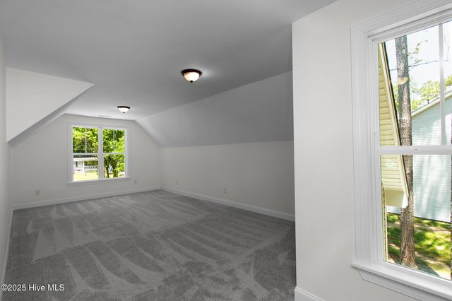 357 Mccabe Road, Morehead City, NC 28557