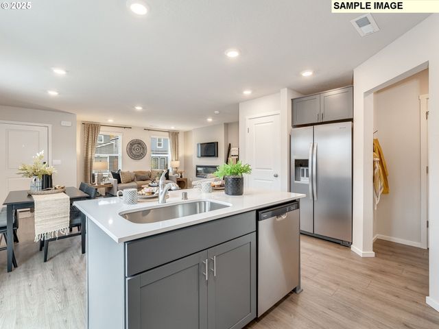 1105 Se 193rd Pl, Camas, WA 98607