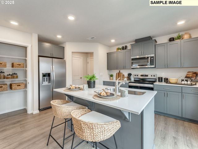 1105 Se 193rd Pl, Camas, WA 98607