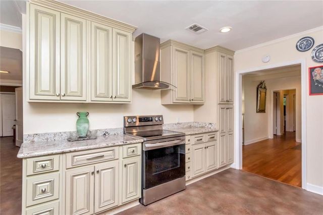 363 Gulfwood Drive, Mobile, AL 36608
