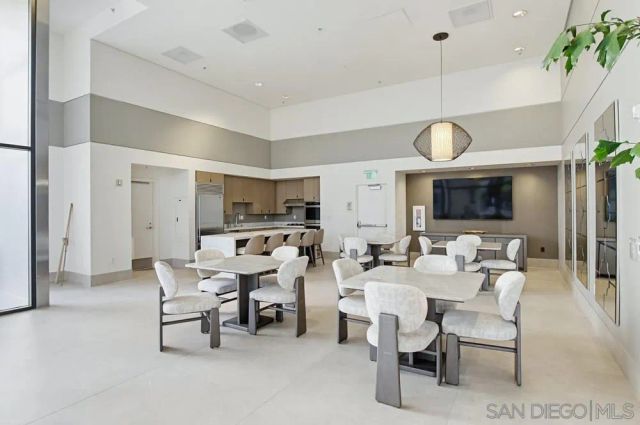 645 Front Street 1705, San Diego, CA 92101