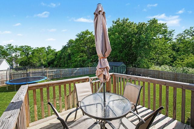 128 Summerfield Drive, Dry Ridge, KY 41035