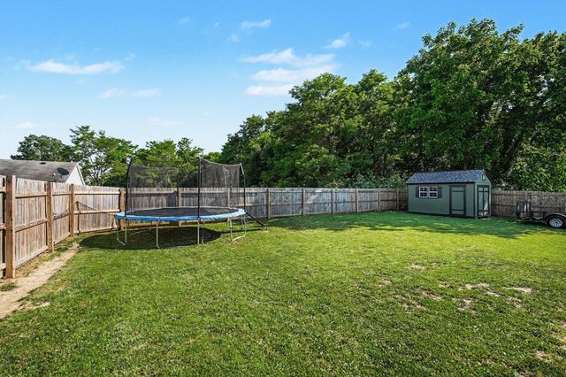 128 Summerfield Drive, Dry Ridge, KY 41035