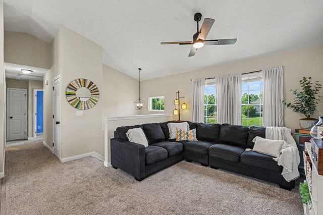 128 Summerfield Drive, Dry Ridge, KY 41035