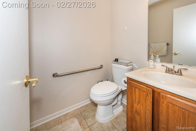 8203 Barrington Drive, Ypsilanti, MI 48198