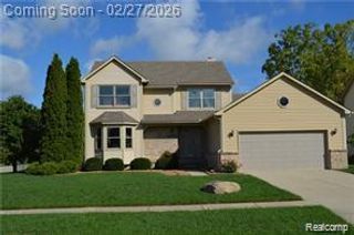 8203 Barrington Drive, Ypsilanti, MI 48198