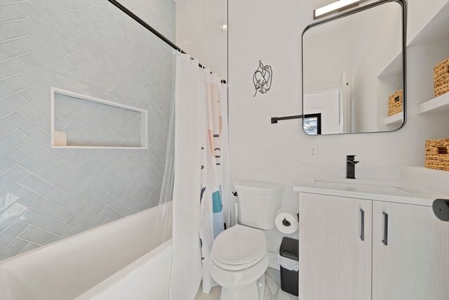 205 Park St 2, Boston, MA 02132