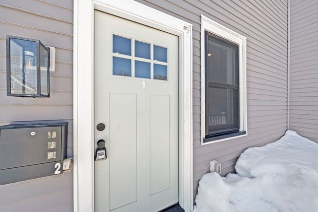 205 Park St 2, Boston, MA 02132