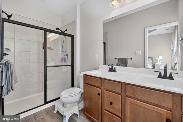 9599 TALL OAKS RD, Montgomery Village, MD 20886