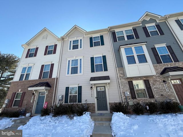 9599 TALL OAKS RD, Montgomery Village, MD 20886