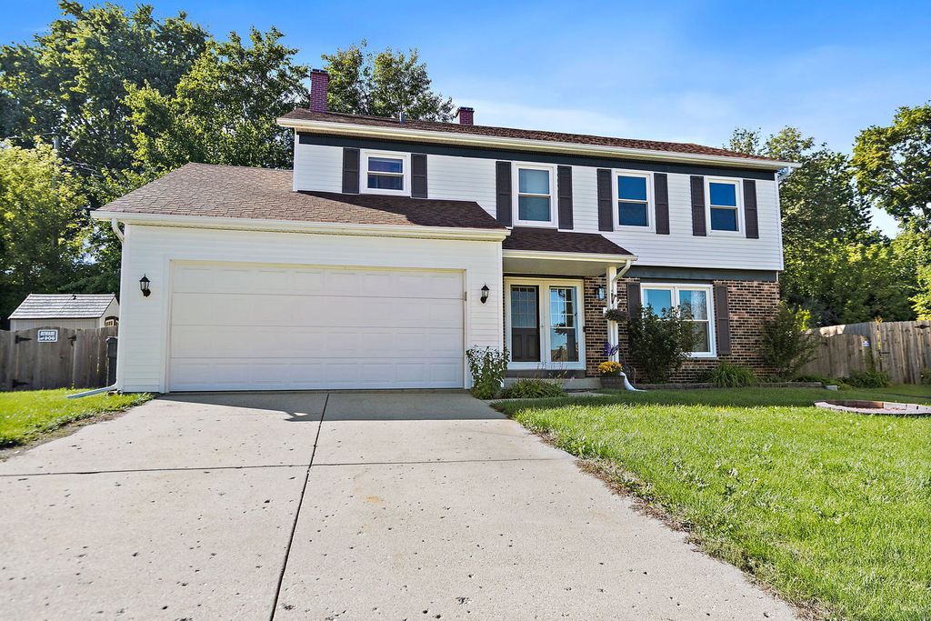 14 Woodridge Lane, Streamwood, IL 60107 — photo 3