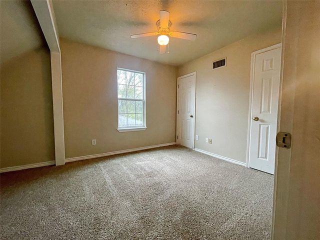 1210 Bridge Street, Brenham, TX 77833