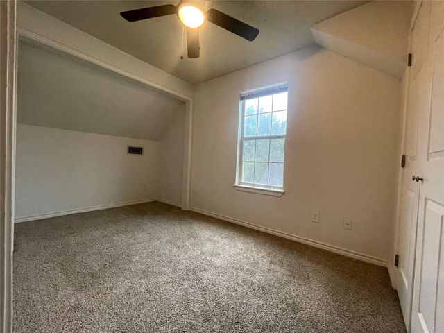 1210 Bridge Street, Brenham, TX 77833