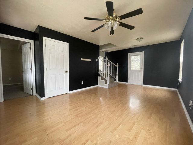 1210 Bridge Street, Brenham, TX 77833