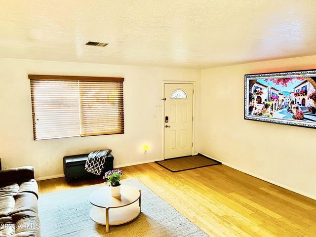 330 W ROUNDUP Road, Payson, AZ 85541