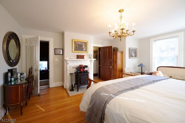 433 New England Ter, City Of Orange Twp., NJ 07050