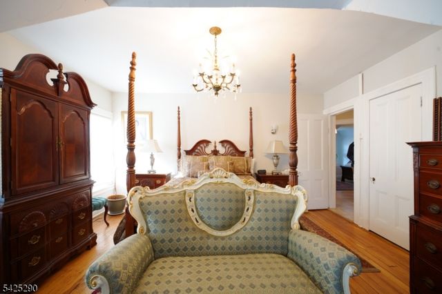 433 New England Ter, City Of Orange Twp., NJ 07050