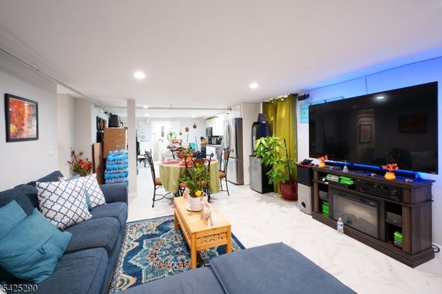 433 New England Ter, City Of Orange Twp., NJ 07050