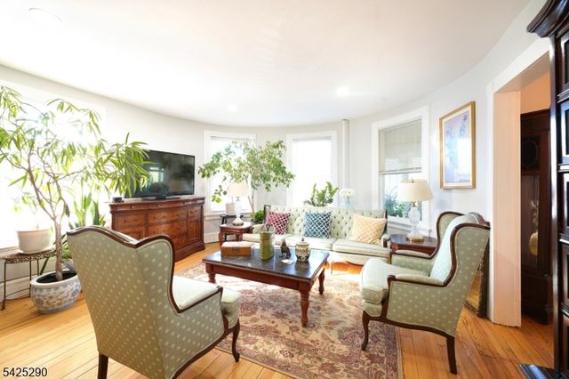 433 New England Ter, City Of Orange Twp., NJ 07050