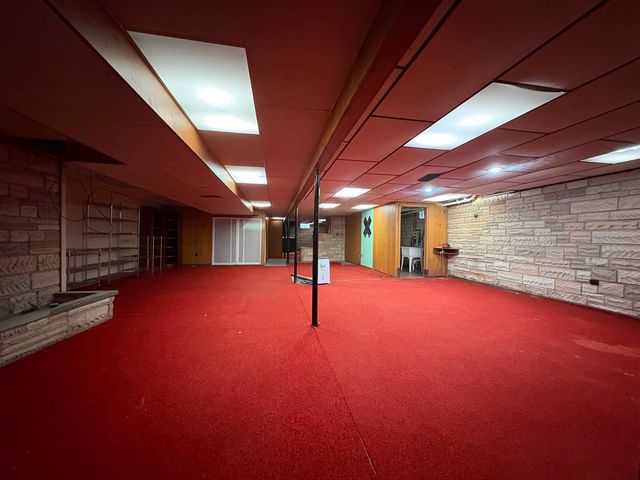 260 N saint marys Road, Libertyville, IL 60048