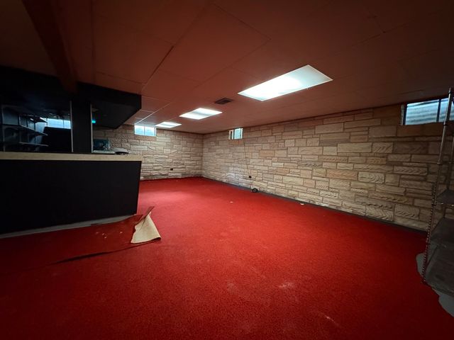 260 N saint marys Road, Libertyville, IL 60048