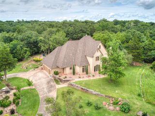 4320 Canaan Creek Road 4, Edmond, OK 73034