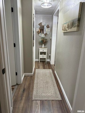 601 FRANKLIN Avenue, West Frankfort, IL 62896