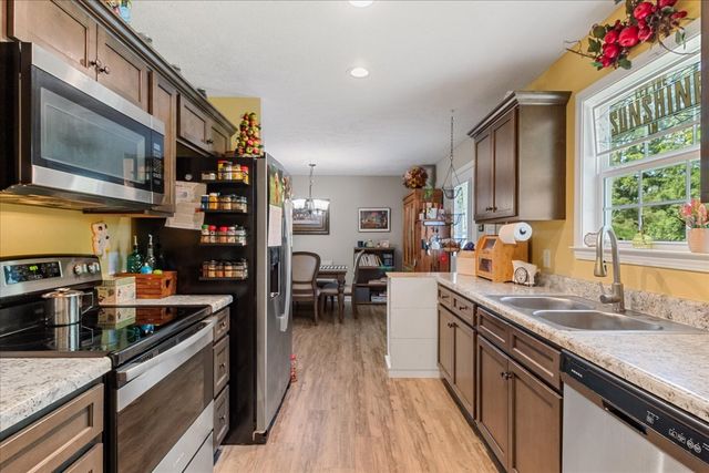 191 Southview Dr, Lewisburg, TN 37091