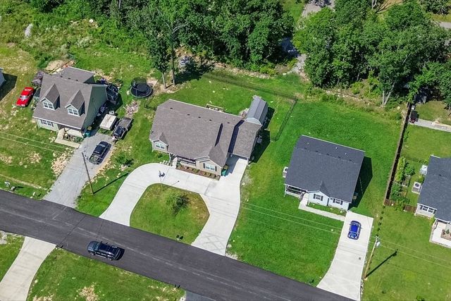 191 Southview Dr, Lewisburg, TN 37091