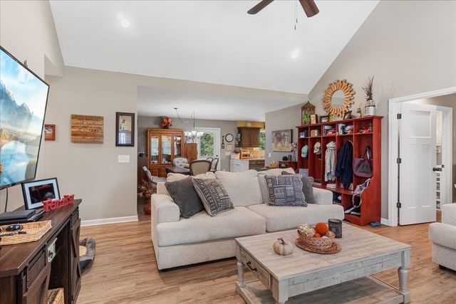 191 Southview Dr, Lewisburg, TN 37091