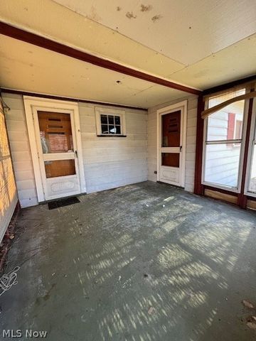 1636 Gibbs Avenue NE, Canton, OH 44705