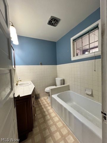 1636 Gibbs Avenue NE, Canton, OH 44705