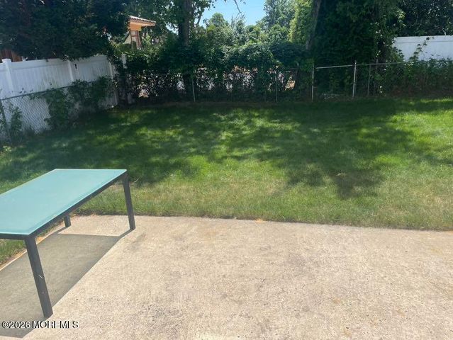 256 Lawrence Avenue, Oakhurst, NJ 07755