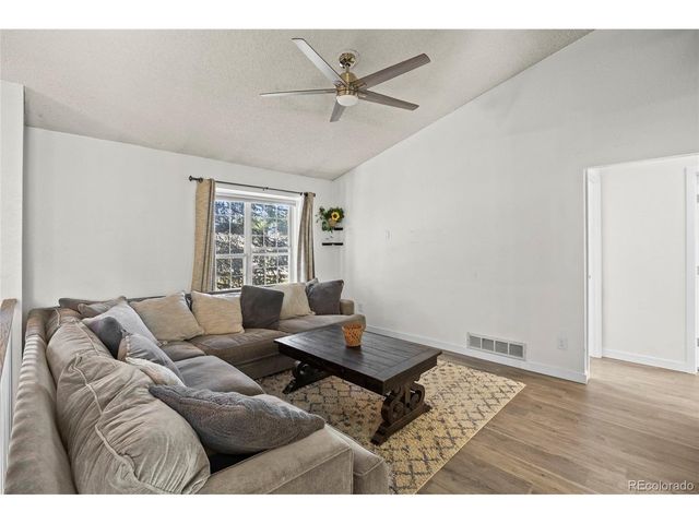 5626 S Odessa St, Centennial, CO 80015