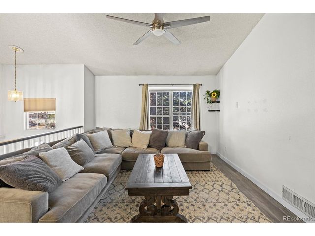 5626 S Odessa St, Centennial, CO 80015