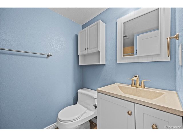 5626 S Odessa St, Centennial, CO 80015