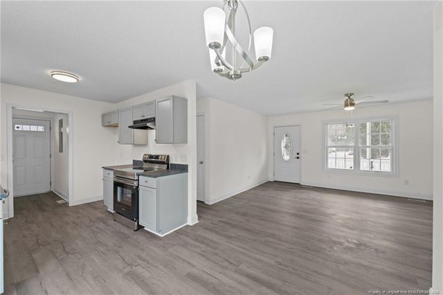 122 Fullers Way, Aberdeen, NC 28315