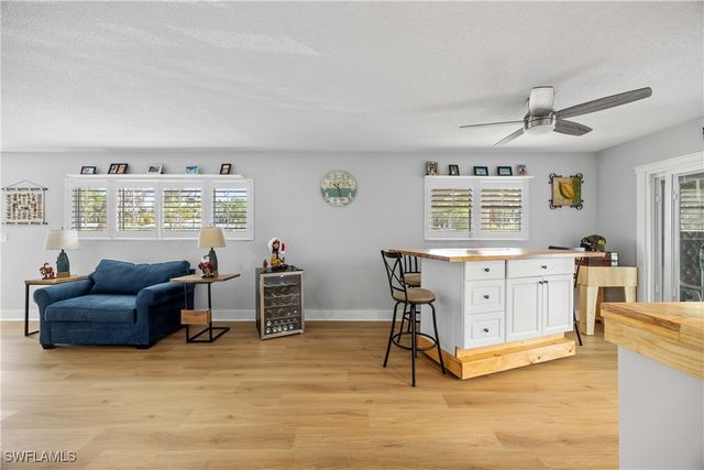 1686 Blue Point AVE A1, Naples, FL 34102