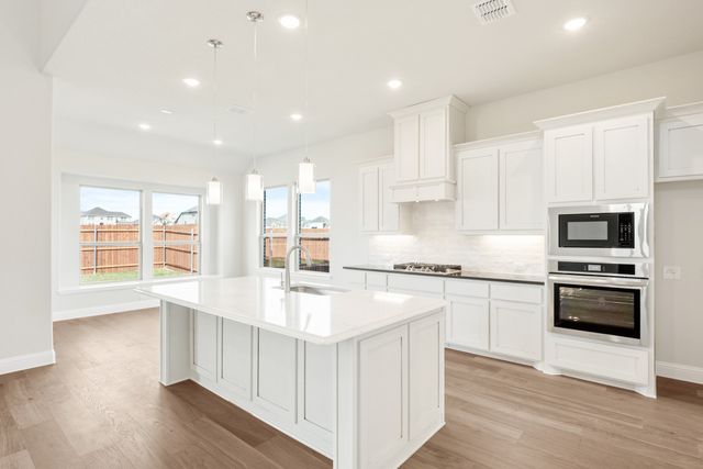 8924 New Ballinger Drive, Denton, TX 76226