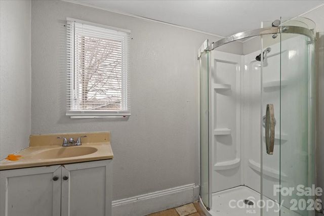 322 Salisbury Road, Statesville, NC 28677