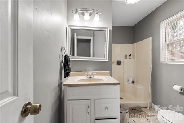 322 Salisbury Road, Statesville, NC 28677