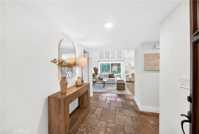 9440 Friendly Woods, Whittier, CA 90605