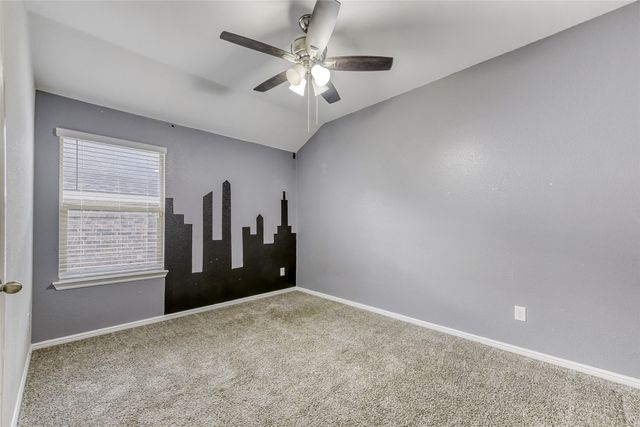 8213 Muddy Creek Drive, Fort Worth, TX 76131